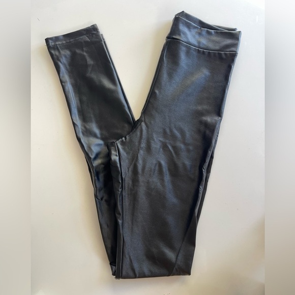 Lulus Highwaisted Faux Leather Legging - XS - Picture 1 of 3
